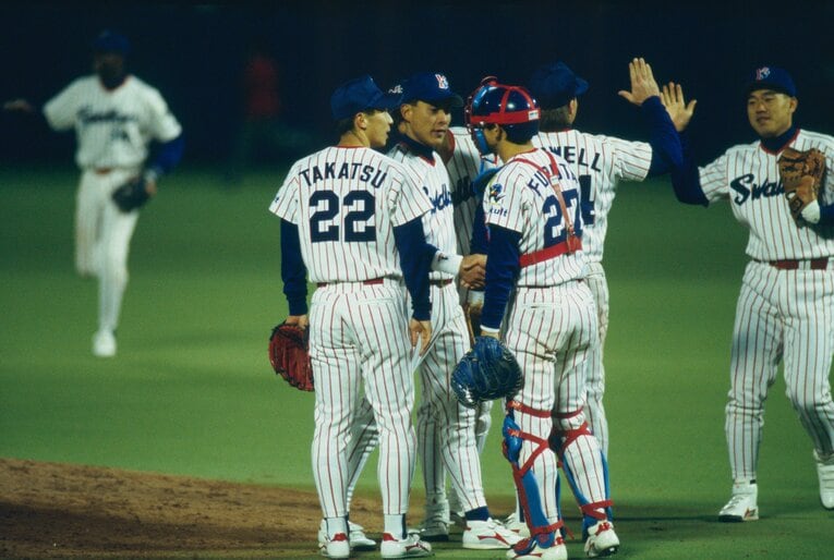 全盛期の高津-古田の黄金バッテリー　©Tadashi Shirasawa