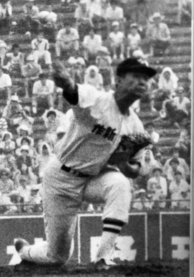 これが江川卓の投球フォーム（3/4）©KYODO