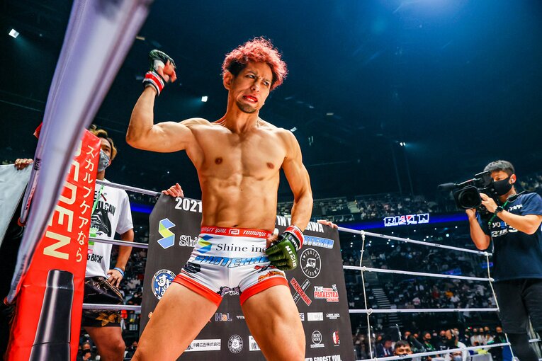 試合に向けて気持ちを高める砂辺　©RIZIN FF Susumu Nagao