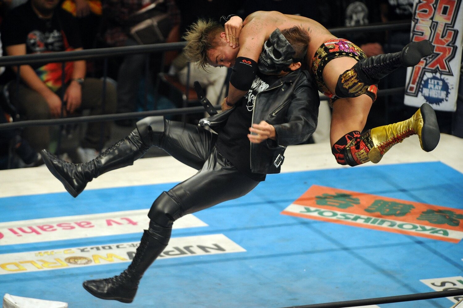 2016年、新日本プロレスに初登場したSANADA