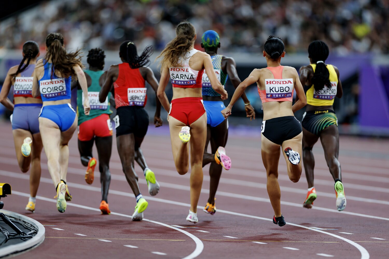 日本では最初から最後まで先頭で独走になることが多い久保だけに、後方からのレースの経験不足もあった　©Kiichi Matsumoto