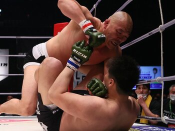 ラストマッチで“キャリア最高のKO勝利”…レジェンド高阪剛（52）が語った“日本MMA界”への提言「今は戦績がすごく大事。ただ…」＜Number Web＞ photograph by RIZIN FF