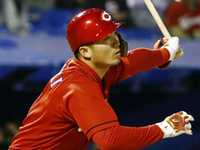 カープの「幹」を担う重責に抗って。誠也が復帰、あとは田中広輔だけだ。＜Number Web＞ photograph by Kyodo News