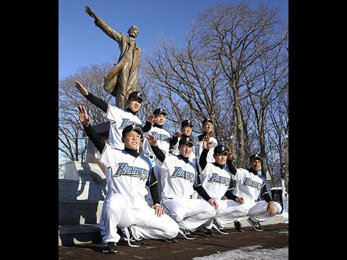 吉田輝星と柿木蓮の“深夜ラン”と新星に大志を託したスタッフの思い。<Number Web> photograph by Kyodo News