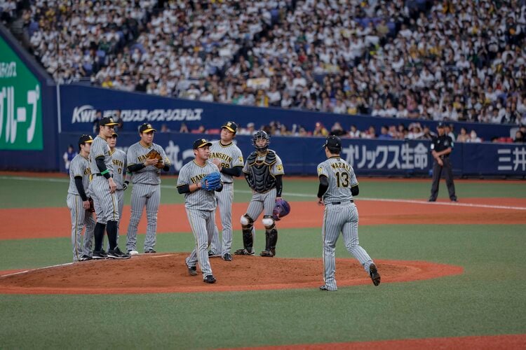 阪神ファンの多くが“山本由伸ラスト登板”を最後まで」「道頓堀では外国