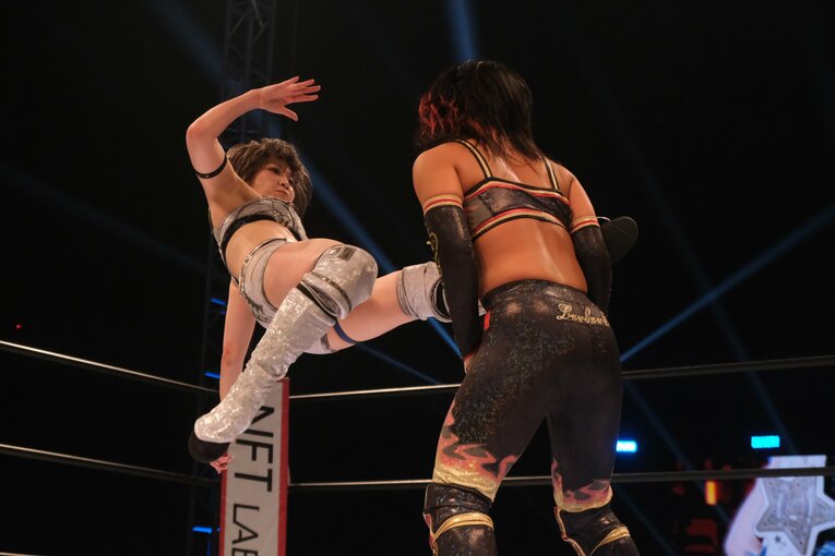 「可愛いのかと思ったら鬼やんけ」出会いから9年の決着…安納サオリを破った岩田美香のプライドの理由「スターダムはどんどん大きくなって…」(30)