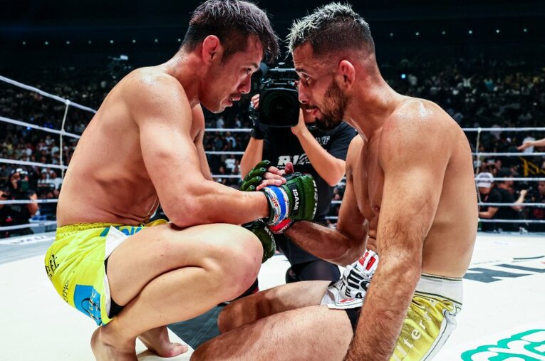 金原正徳は『RIZIN.44』でクレベル・コイケを圧倒。「影のフェザー級最強」「格闘技界の裏番長」という評価を裏付ける完勝だった ／ photograph by RIZIN FF Susumu Nagao