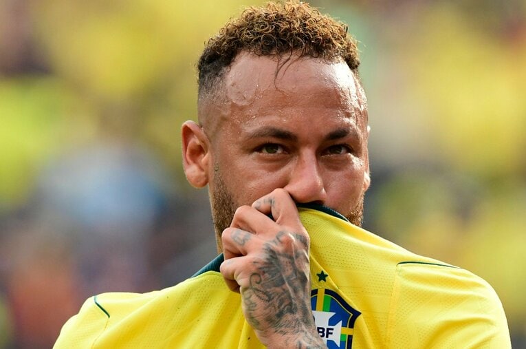 ハーランド擁するノルウェーに屈したブラジルとネイマールに対して、国内メディアの批判は痛烈だった ／ photograph by MB Media/Getty Images