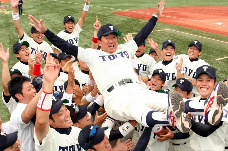 東都大学野球リーグの東洋大前監督で歴代最多の1部通算542勝を挙げた高橋昭雄氏。9月7日に敗血症のため74歳で死去した ／ photograph by Sankei Shimbun