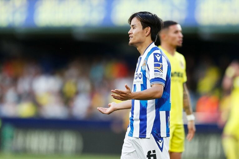 「久保建英とシルバが絡めば何かが起こる」でも2人の代わりは…不調ソシエダで奮闘“タケのクロスバー直撃弾、古巣選手との旧交”を撮った(27)