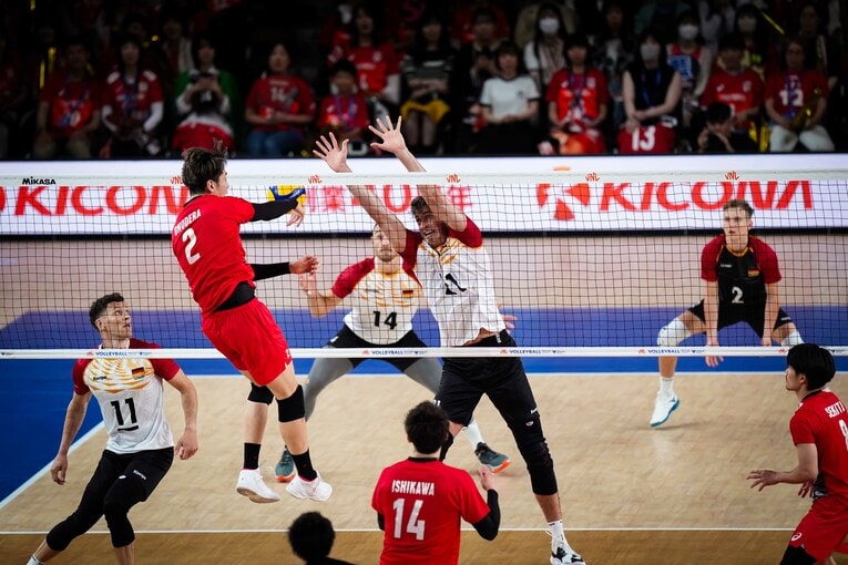 小野寺太志（VNLドイツ戦）　©︎Volleyball World