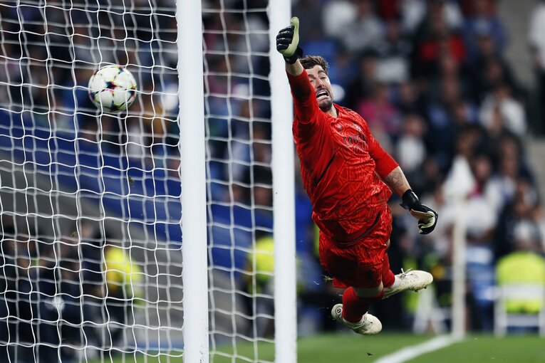 「キヨウゴ、マエダ、レオみんな…」W杯選出の前田大然、落選も古橋亨梧＆旗手怜央がレアル戦で奮闘… 少年サポとカメラマンが語った“愛”(40)