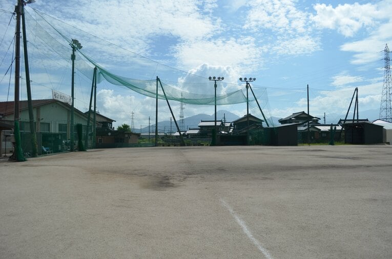 米子松蔭高校のグラウンド　©︎Toshihide Ishikura