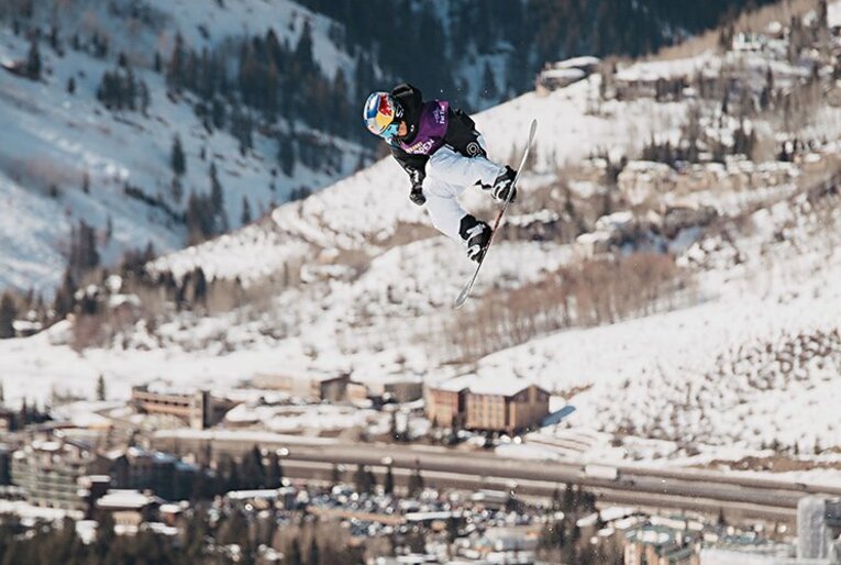 スノーボード伝統の一戦でW優勝！角野友基、戸塚優斗が見せた創造性。(10) ／ photograph by BURTON