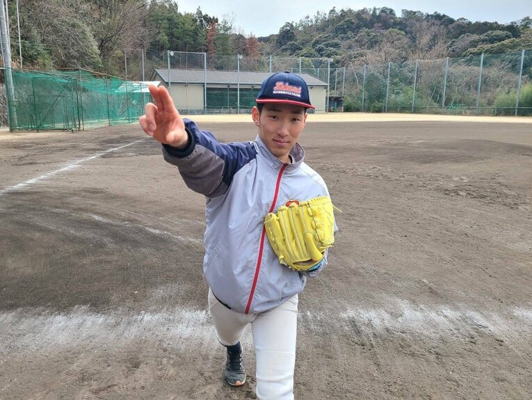 センバツでの活躍が期待される京都国際・平野順大。打撃でもチームに貢献する　©︎Yu Takagi