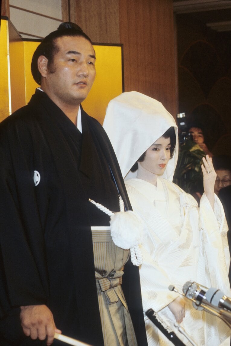 1985年9月の結婚式（東京・紀尾井町のホテルニューオータニで）　©JIJI PRESS