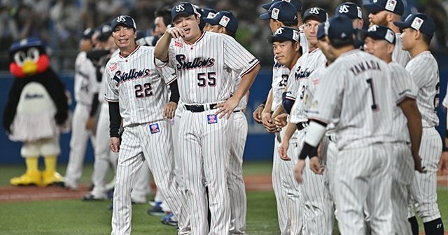村上宗隆スゴすぎで“村神様依存度”はアップ」「“勝利の方程式と