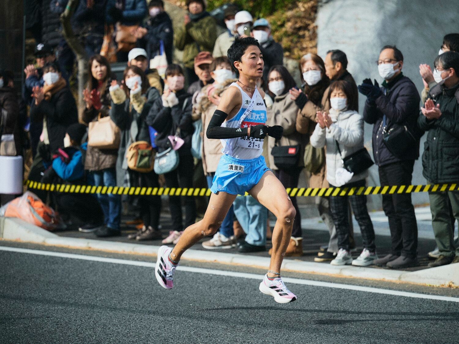 遊行寺の坂を終えた中継所直前、目立たない上りでペースを落としたという ©Yuki Suenaga