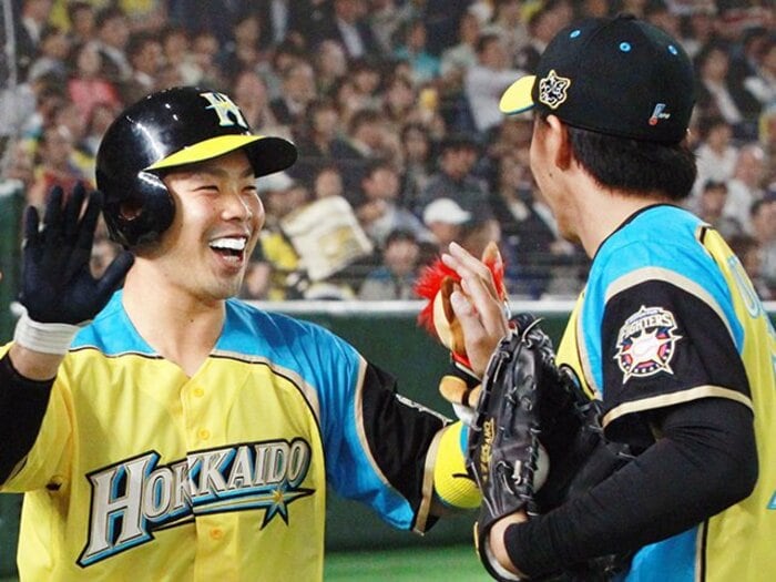 近藤健介の「夢の4割」実現の条件。左打者、足、そして安打より四球！＜Number Web＞ photograph by Kyodo News