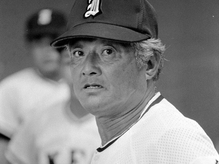 「どうせ死ぬなら、酒と煙草を知って死のう」甲子園の名将・蔦文也を激変させた“特攻隊の壮絶体験”…生前、旧知の池田高校OBに洩らした「死の恐怖」＜Number Web＞ photograph by Sankei Shimbun