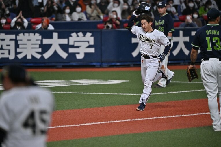 日本シリーズ第5戦、サヨナラホームランの瞬間　©︎Hideki Sugiyama