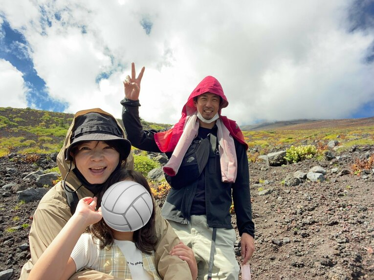 幸せそうな篠田家の家族写真（伊藤さん提供）