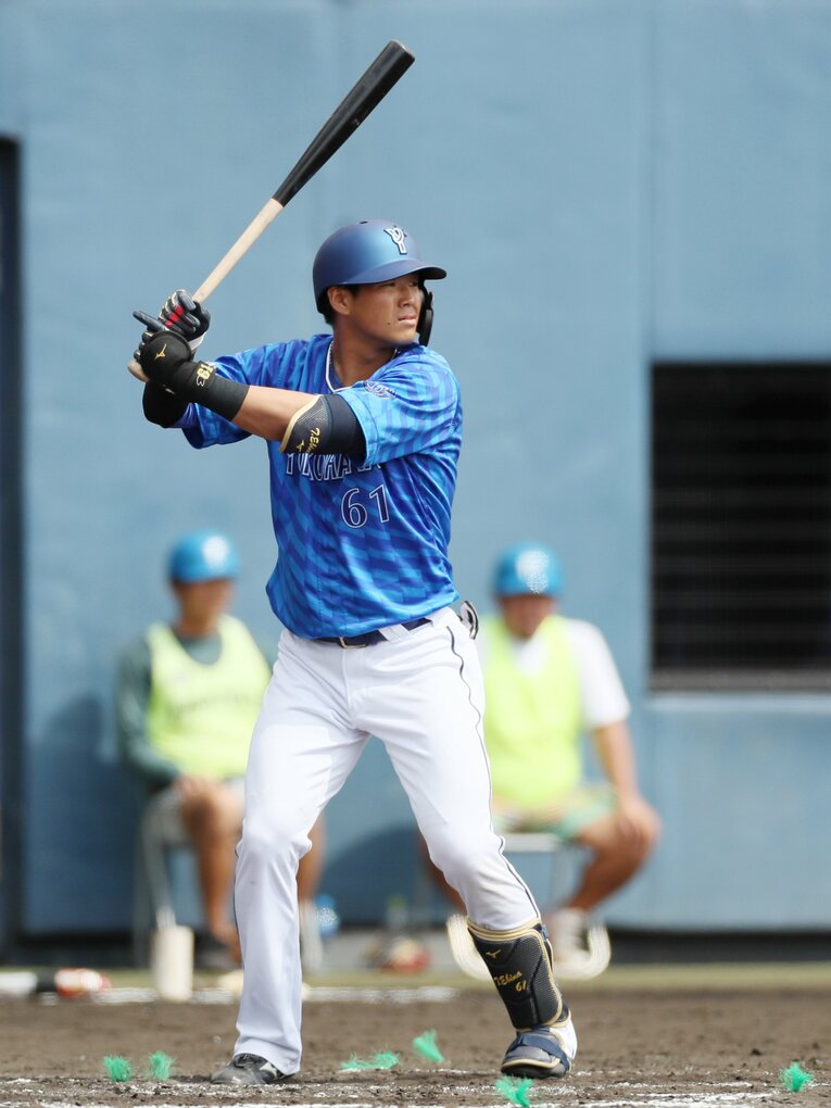 今年のキャンプ、日に焼けた肌が練習量を物語る　©JIJI PRESS