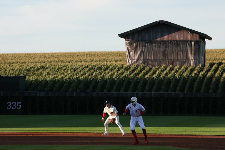 2022年8月、映画『フィールド・オブ・ドリームス』の舞台で行われたレッズ対カブスの試合　©Getty Images