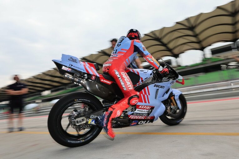 23年型ドゥカティで周回を重ねるマルク・マルケス　©Satoshi Endo