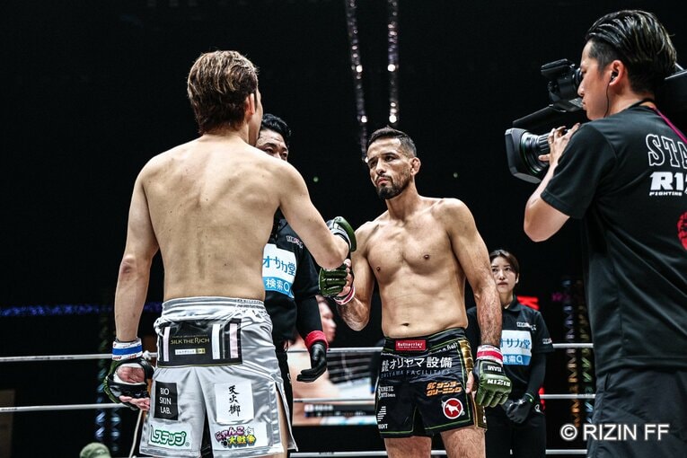 『超RIZIN.4』朝倉未来vs.クレベル・コイケ　©RIZIN FF