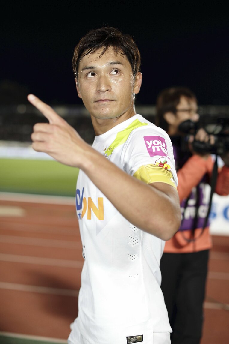 2015年、広島のキャプテンマークは佐藤から青山に託されていた　©Kiichi Matsumoto