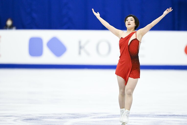 「天使と悪魔が戦ってて…」世界女王・坂本花織22歳が五輪メダル後のシーズンで抱える葛藤「今季あらゆる場面で、悪魔が言うんです」(48)