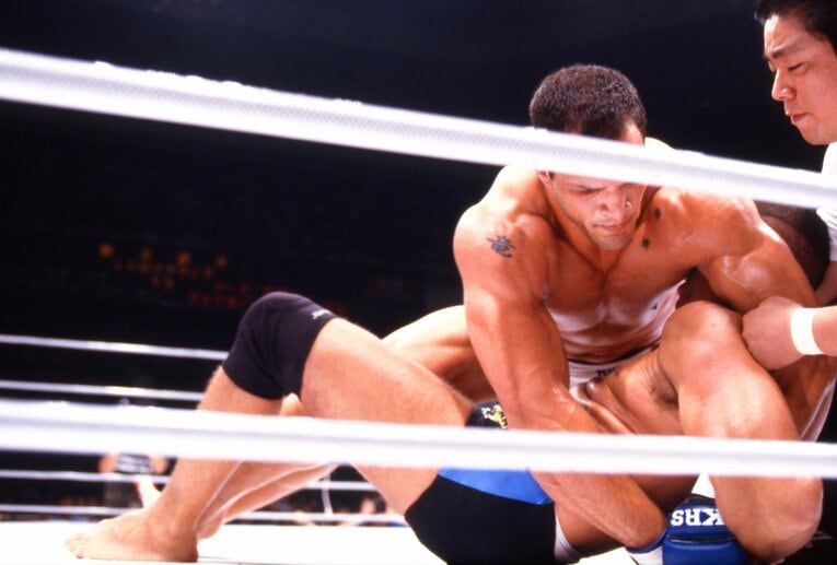 11998年6月24日、ケアーは『PRIDE.3』でペドロ・オタービオに一本勝ち　©Susumu Nagao