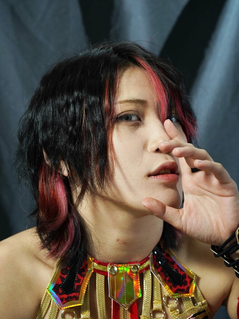 「林下詩美は強い。そのイメージを取り戻したい」王座陥落から1年弱…“カッコいい女”はスターダムの頂に返り咲けるのか《特別グラビア》(32)