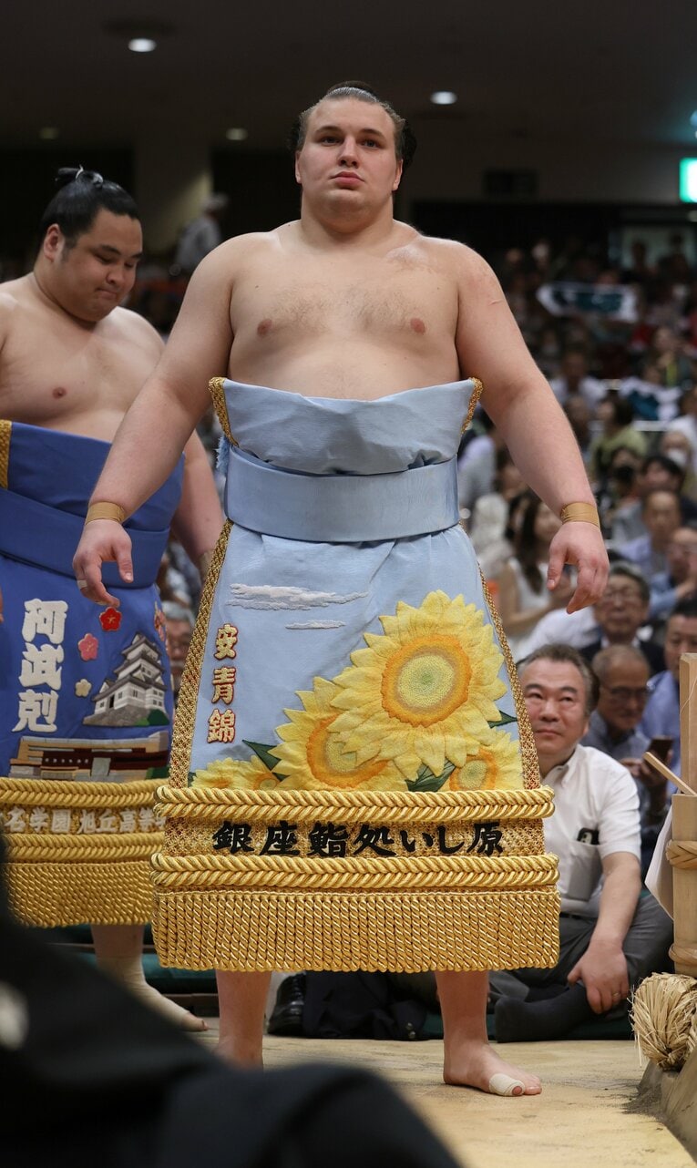 ウクライナ出身の安青錦（あおにしき、21歳）。ロシアのウクライナ侵攻が始まったため2022年に来日した　©JIJI PRESS