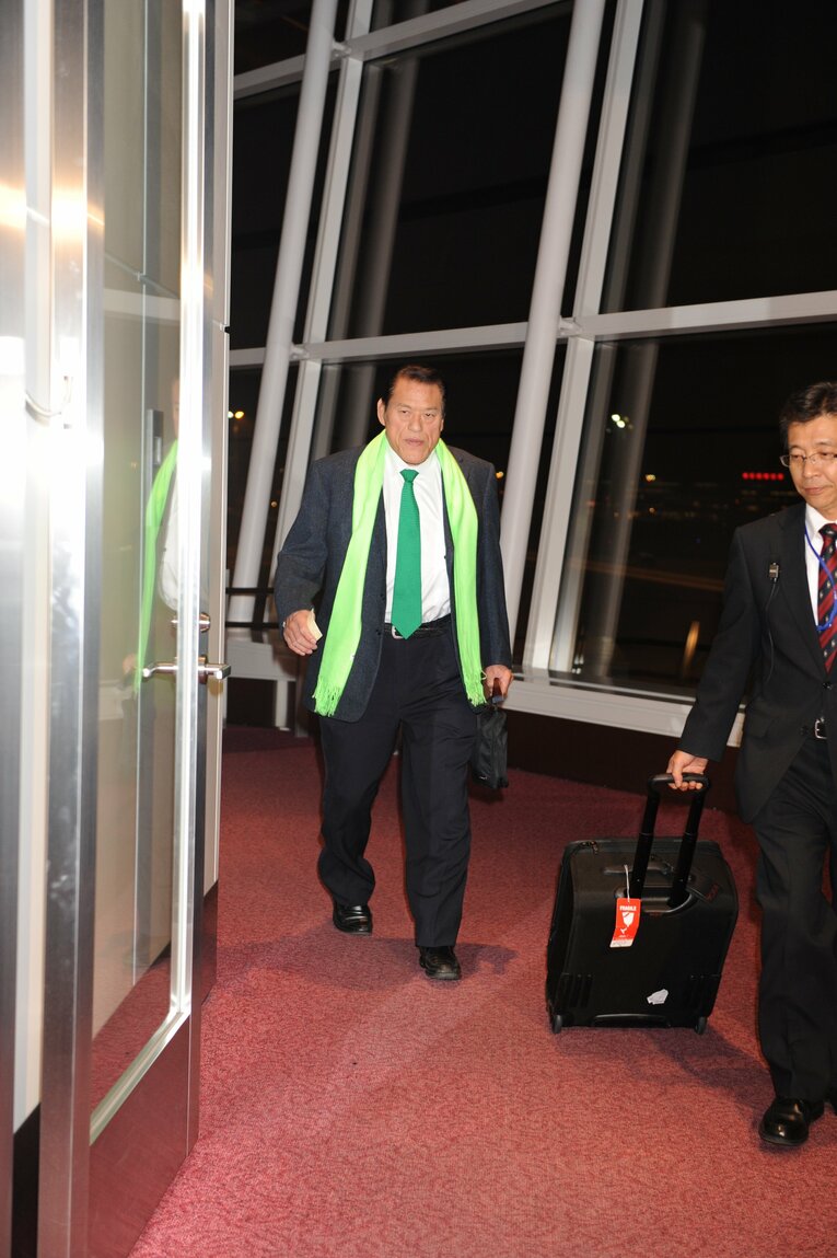 2013年、北朝鮮から帰国したアントニオ猪木　©Mami Yamada