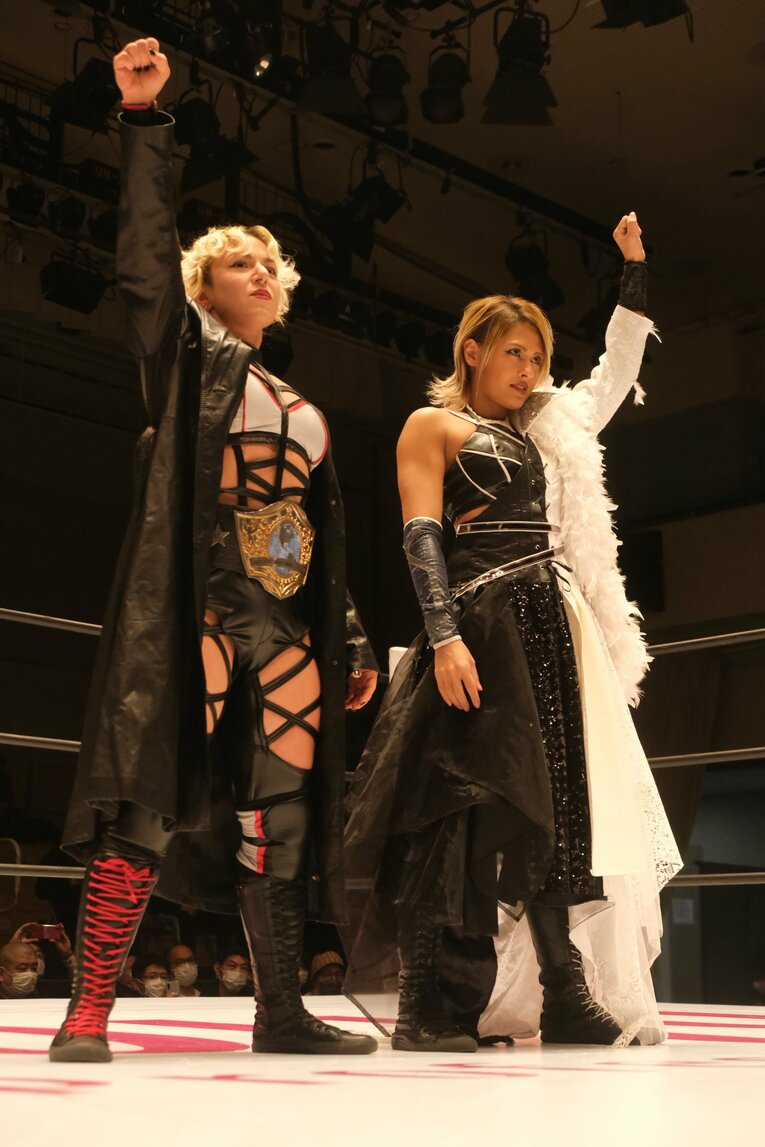 朱里とジュリア、“赤いベルト”戦を前にタッグ解散…スターダムを大きく変える「容赦なし」の対決とドンナ・デル・モンド結成秘話(31)