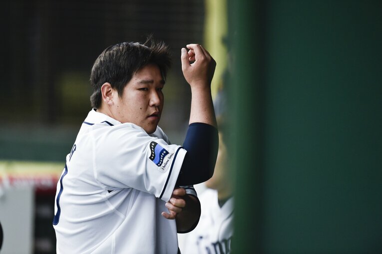 「サンペイ、三振してもいいからさ」“おかわりくん”ブレイク前夜の西武・中村剛也を救った言葉《祝・史上14人目の450本塁打》(83)