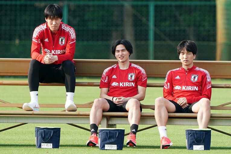 2021年6月の（左から）鎌田大地、南野拓実、原口　©Getty Images