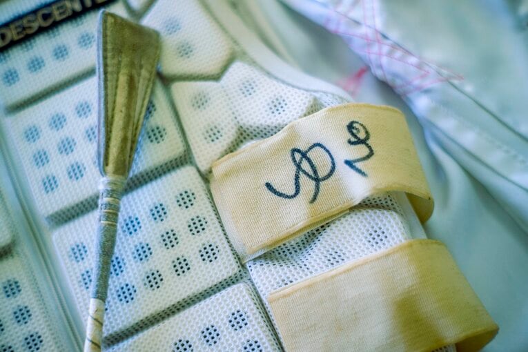 当時着用していた勝負服　©Takuya Sugiyama