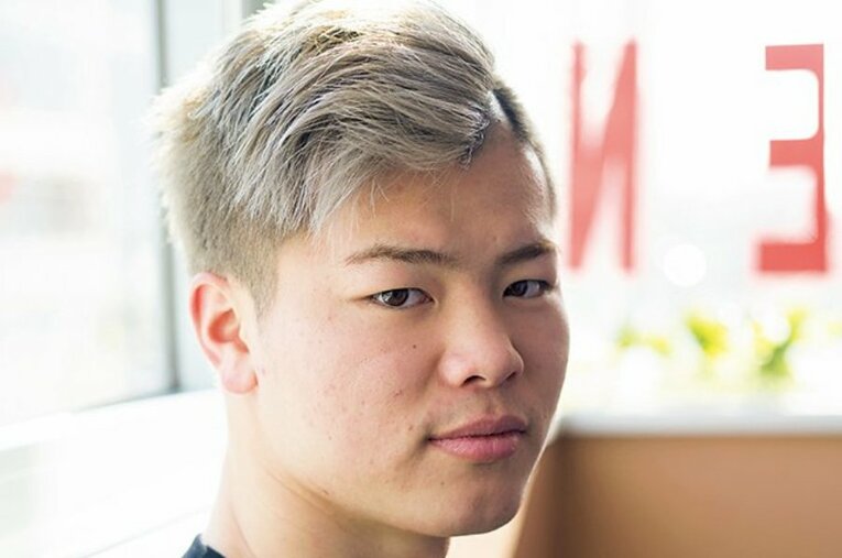 2018年、雑誌『Number』のインタビューに応じた那須川天心。武尊との“夢の対決”の可能性や、ボクシング転向の構想を語っていた ／ photograph by Daisaku Nishimiya