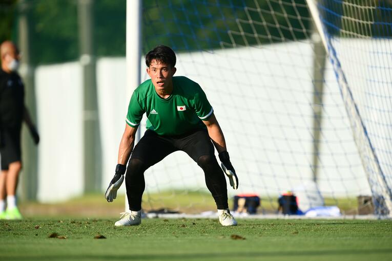 昨シーズンのJリーグでは守護神として湘南ベルマーレをJ1残留に導いた谷晃生　©JMPA