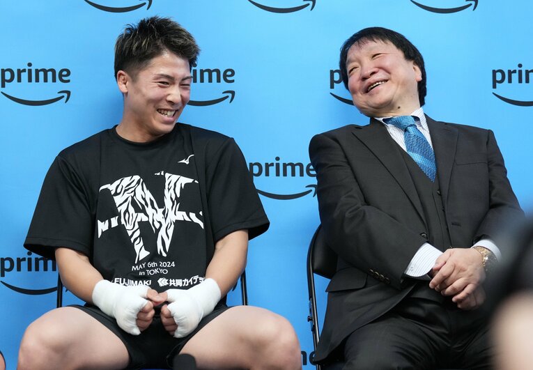 井上尚弥と大橋秀行会長　©Naoki Fukuda