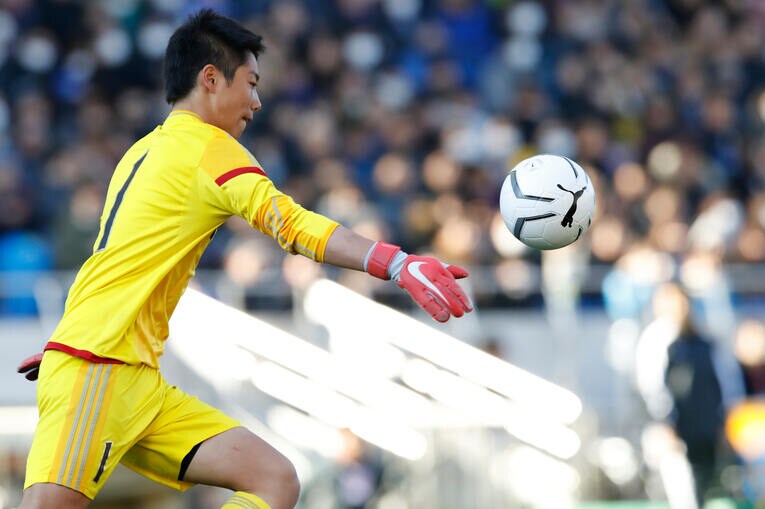 1年生守護神としてプレーした松原。2021シーズンからはJ2千葉に加入する(c)Getty Images