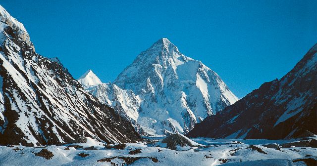 4人に1人が死ぬ山 K2の冬季初登頂 ギャラも出ないのに山に登る意味はない ネパール人が本気になった 登山 Number Web ナンバー