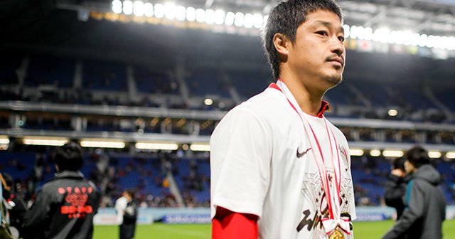 笑わない男・小笠原満男が笑った日。現チームの礎を作ったあのタイトル