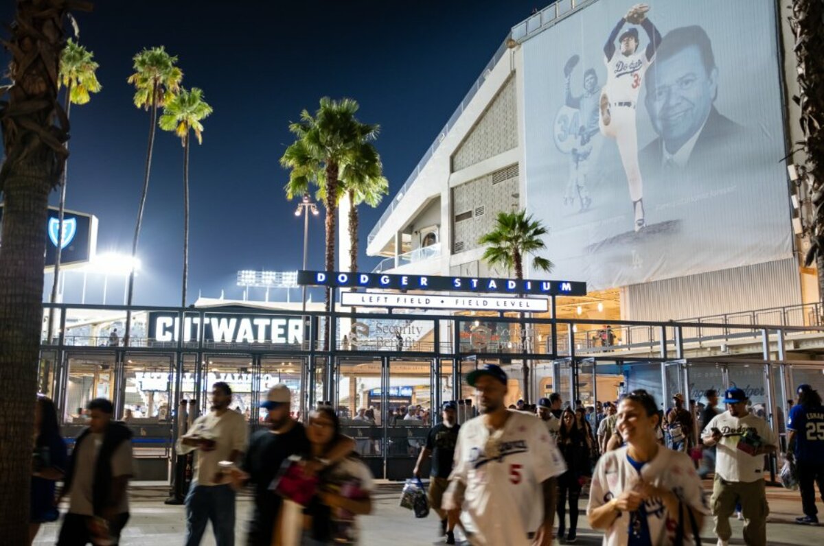 ビール1杯約3000円…さすがにひるむ」大谷翔平ボブルヘッドデーに観戦