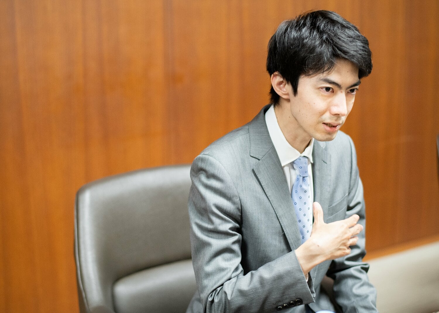 羽生善治九段との激闘を振り返る中村太地七段 ©Nanae Suzuki