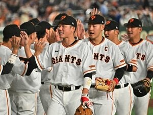 甲子園球児の「好きなプロ野球チーム」はどこ？ 1位ならずも“巨人の人気が落ちない”理由…カギは「BSテレビ中継」にあった〈ランキング〉