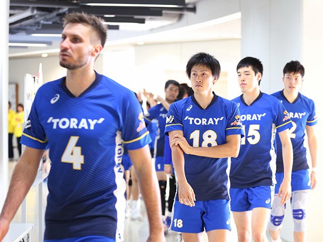 Vリーグ界きってのスーパーサブ。遅咲き鈴木悠二の武器と新たな
